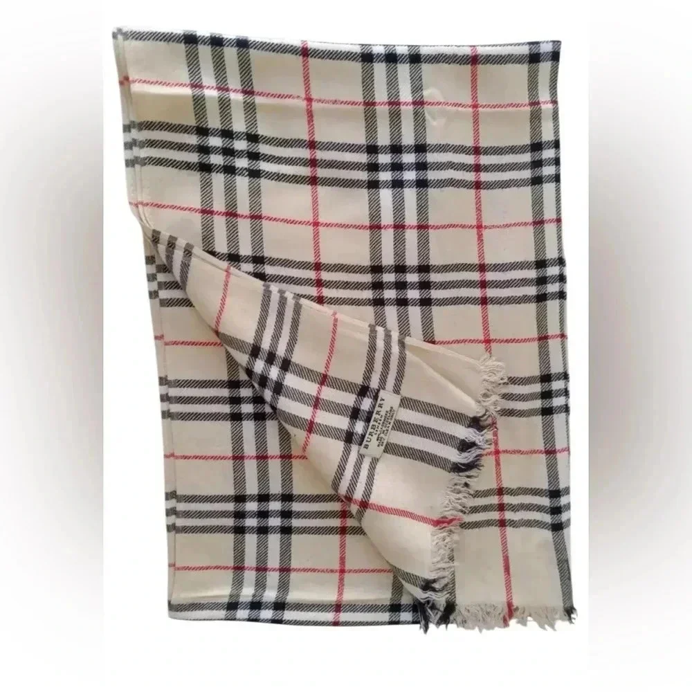 Burberry London wide check scarf 100% cashmere
